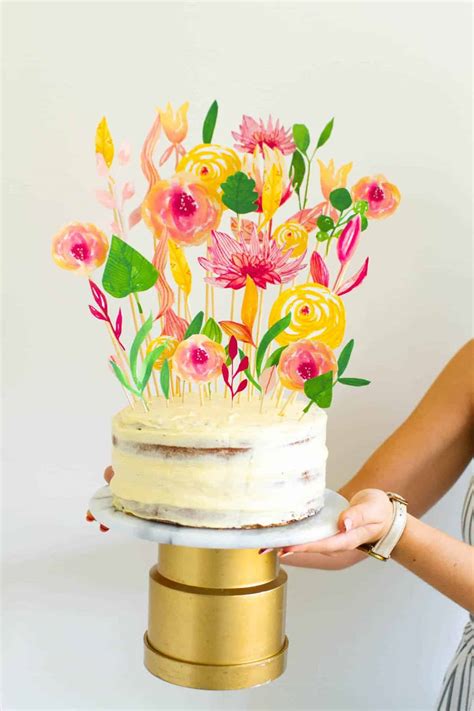 DIY FLORAL CAKE TOPPER PRINTABLE .